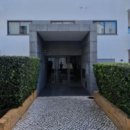 Dona Ana 3* לאגוּ‏ש
