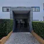 Dona Ana 3* Lagos