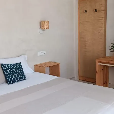 Guest house Dona Ana 3*